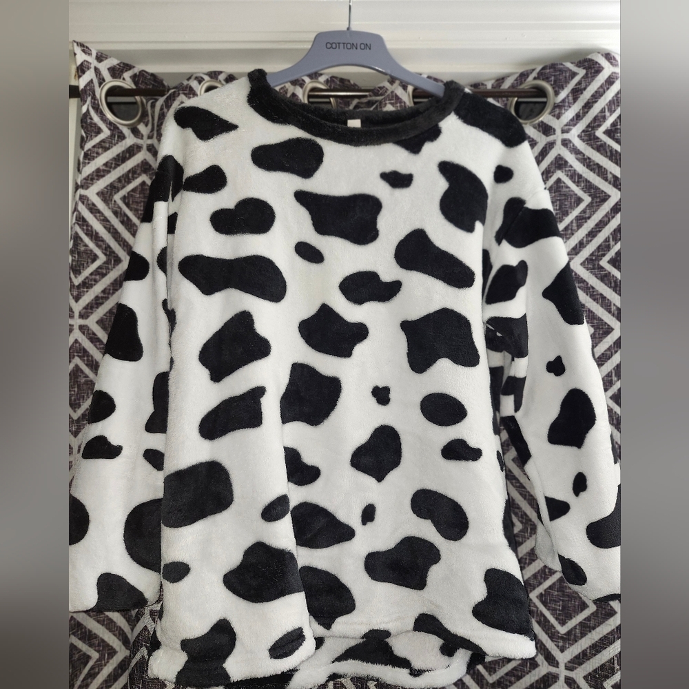 Black and White Cow Print Fleece Shirt